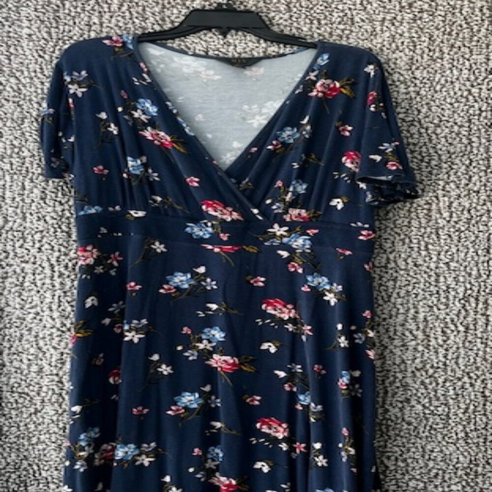 MIX BY HAWTHORN Floral Midi Dress